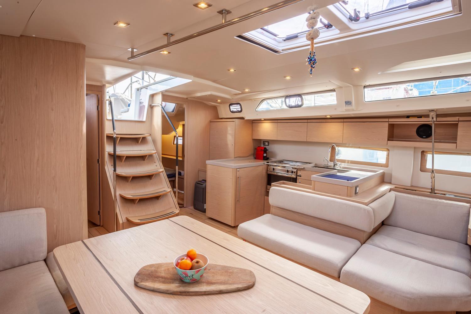 Hotel Yacht Psari Soluň Exteriér fotografie